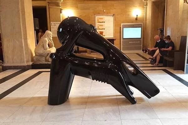 Socha | Stefan Milkov | Flera Gallery