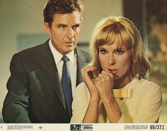 Storia di una donna - Fotosky - Robert Stack, Bibi Andersson
