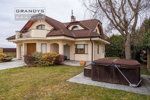 Prodej Dům, U Lázeňky, Praha 10 - Dubeč