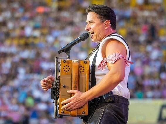 Andreas Gabalier in Dresden: Volks-Rock‘n‘Roll bei Hitze-Show im Rudolf-Harbig-Stadion