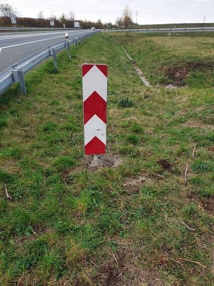 Odtahová služba, nákladní autodoprava Benešov, Střední Čechy, Praha - EUROASIST