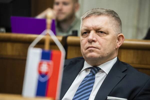 Slovenský premiér Robert Fico: Odpúšťám a varujem