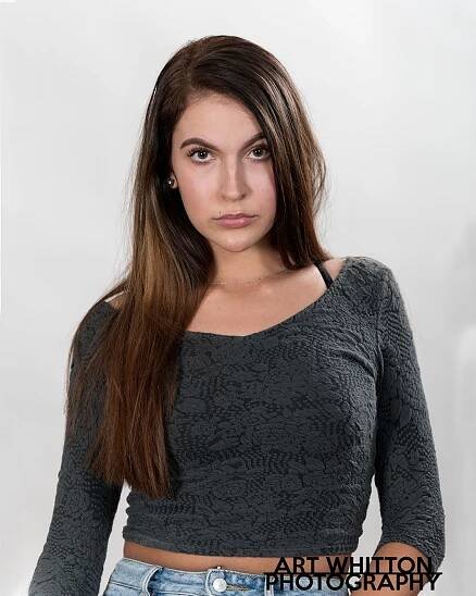 Samantha - Studio Shots | ART WHITTON PHOTOGRAPHY