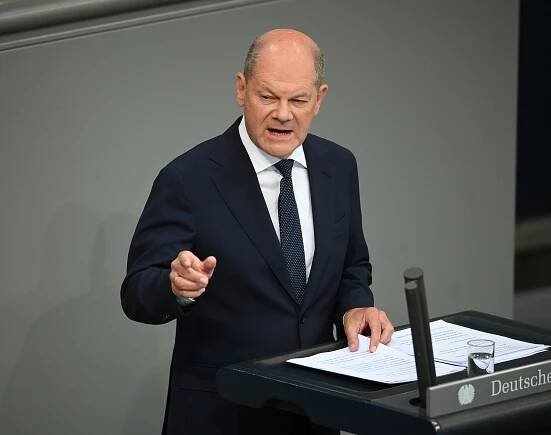 Zločinci k nám nepatří, řekl Scholz. Chce deportace do Sýrie či Afghánistánu