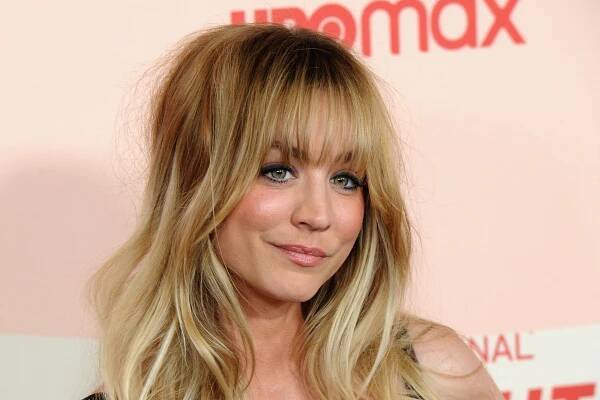 Kaley Cuoco Shares PDA With 'Ozark' Actor Tom Pelphrey on Instagram—See Pics