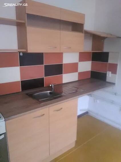 Pronájem bytu 2+1 58 m², Chářovská, Krnov - Pod Cvilínem