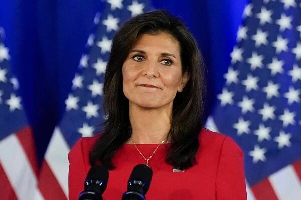 Superúterý v USA: Biden i Trump smetli konkurenci! Poslední Trumpova rivalka Nikki Halyeová boj vzdala