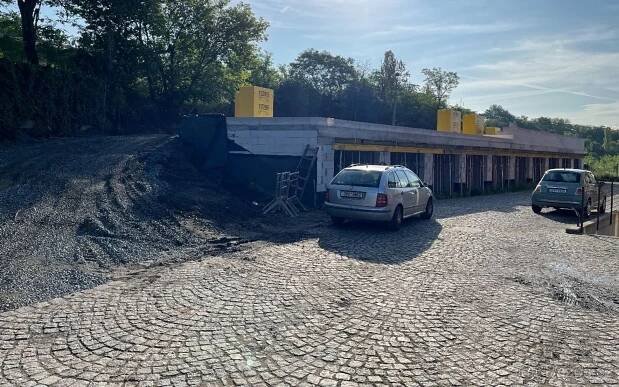 Garáže, Oslavany, 664 12, 19 m²