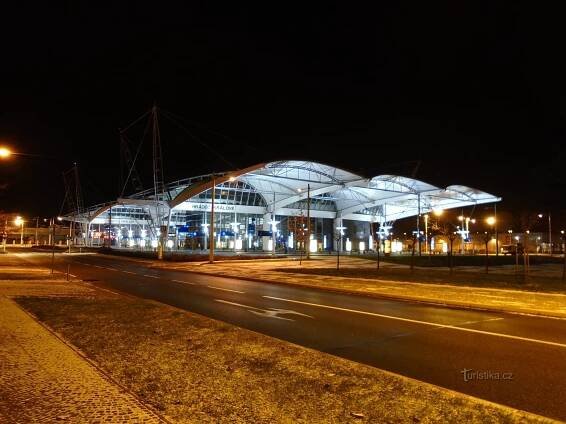 Terminál hromadné dopravy (Hradec Králové)