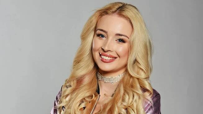 Nicole Šáchová - Super.cz