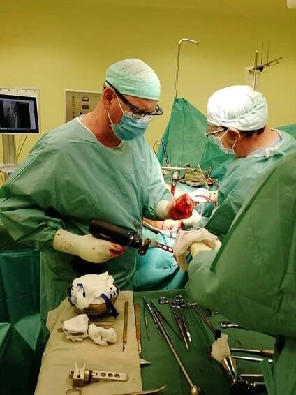 Operatéři mají novou pilu