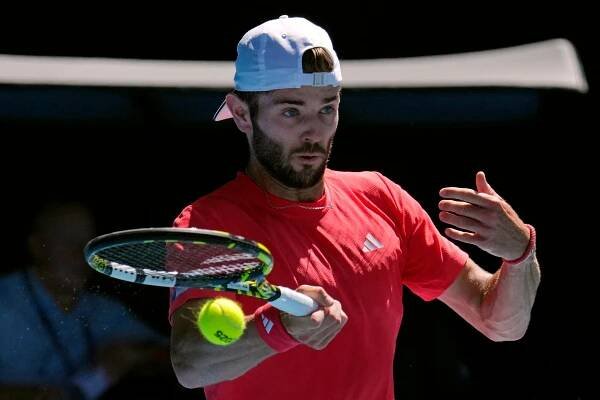 Jacob Fearnley ‘grateful’ as makeshift Great Britain team face Davis Cup test | The Independent