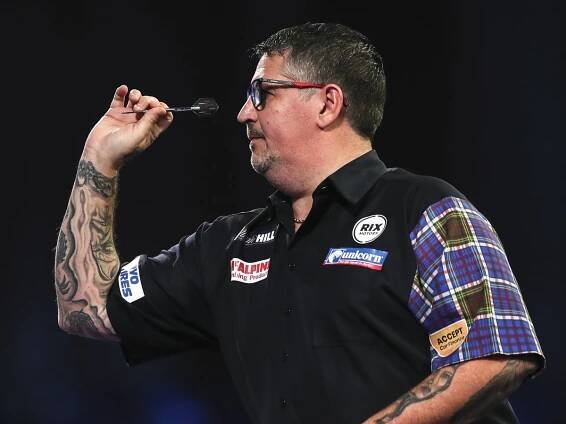 Gary Anderson beats Adrian Lewis in battle of two-time world champions