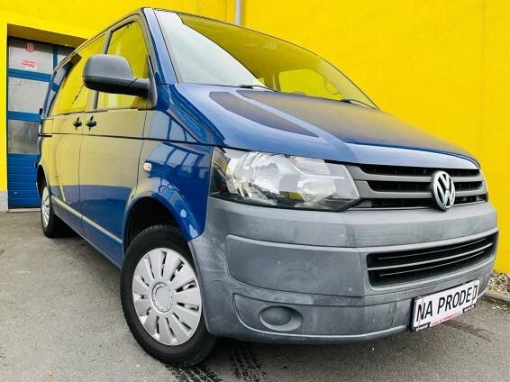 Volkswagen Transporter 2.0 Tdi 5 míst TOP STAV