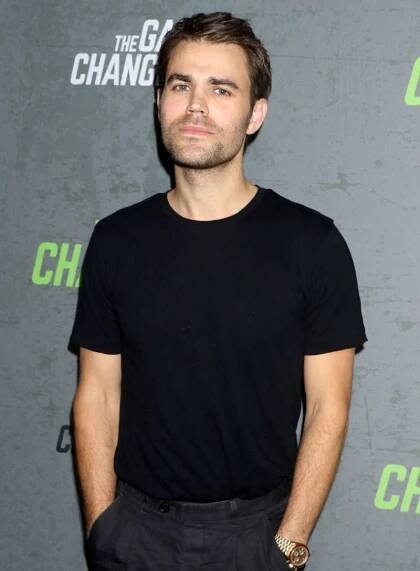 Paul Wesley Spotted Without Wedding Ring on Stroll With Model Natalie Kuckenburg in New York City