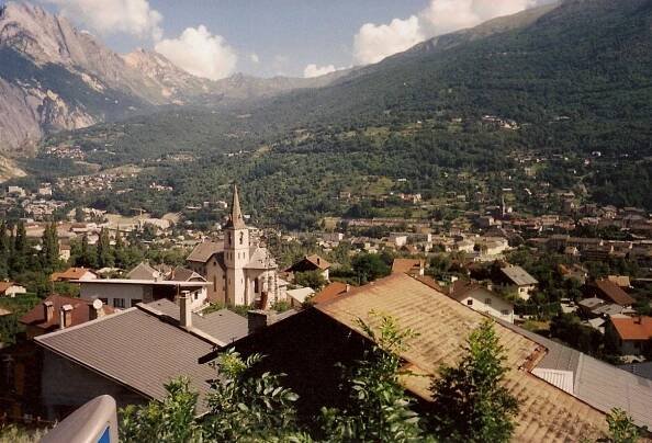 Saint-Michel-de-Maurienne – Wikipedia
