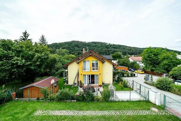 Prodej krásného rodinného domu v Berouně - NOVOSTAVBA - Realitní tým Blanky Vaňkové