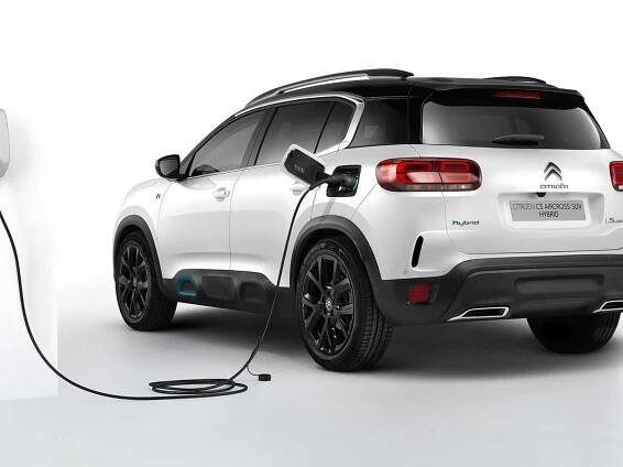 Citroën uvádí plug-in hybridní C5 Aircross Hybrid na trh. Zatím jen ve Francii!