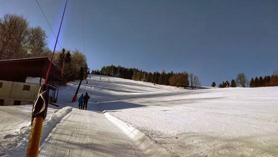 Ski areál Telnice | Lyžování Telnice | NaVylet.cz