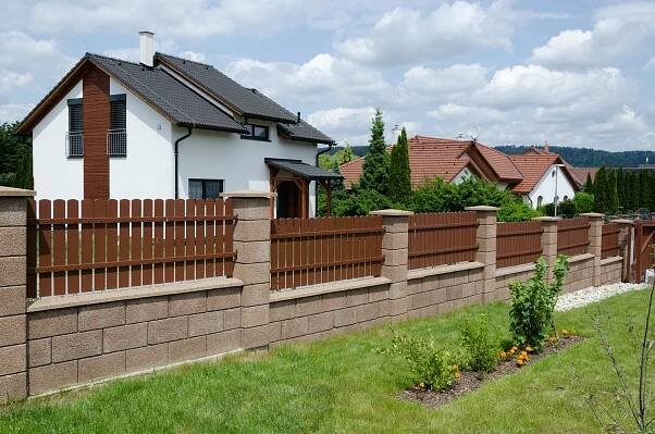Betonové plotové stříšky GARDELOT® | Beton E-shop