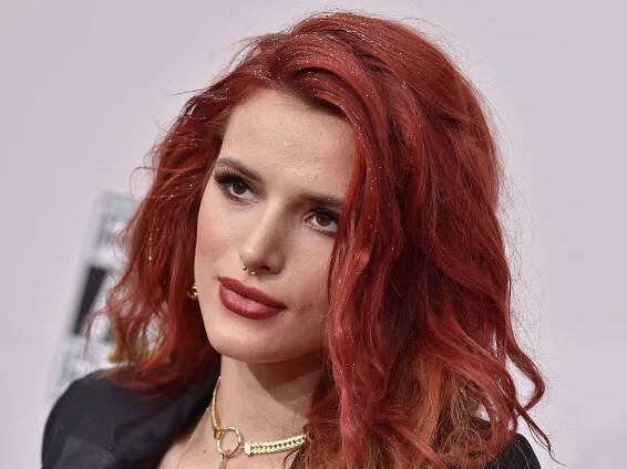 Bella Thorne Dyed Her Hair Midnight Blue—And It's Gorgeous