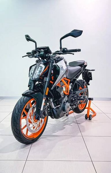 2022-03-20-KTM_Duke_390_2 | AUTOMARTIN Martin Klein