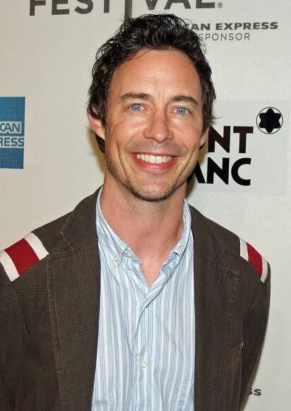 Tom Cavanagh - Wikipedia