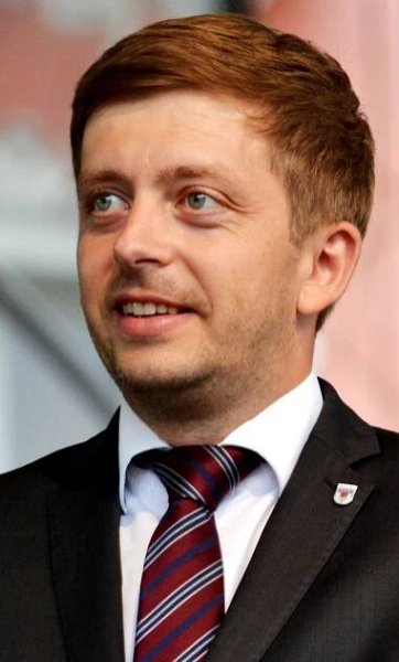 Category:Vít Rakušan - Wikimedia Commons