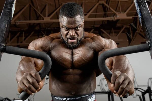 Brandon Curry