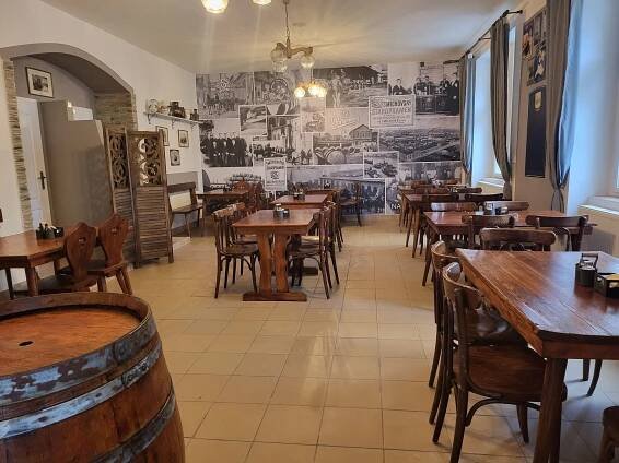 Restaurace U Džbánu foto 3