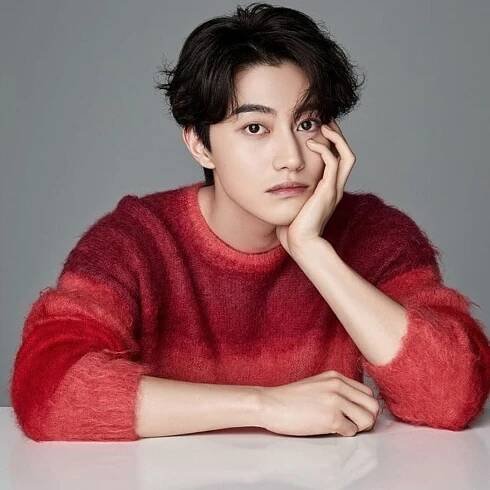 Kwak Dong Yeon 16