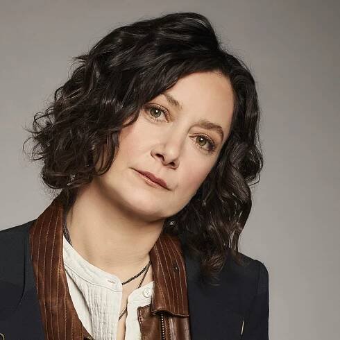Sara Gilbert on Why the Conners Are Uniquely Qualified to Handle a Pandemic