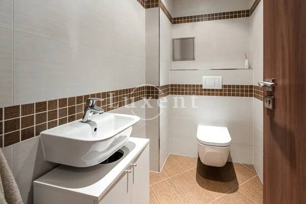 Prodej bytu 4+kk/T/2B/G, 111 m2, Praha 10 – Horní Měcholupy | Luxent