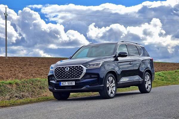 Test SsangYong Rexton G4 2.2 e-XDI AT (2023) - auto-mania.cz