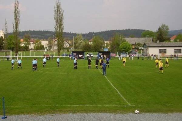 FC Spartak Chrást foto 1
