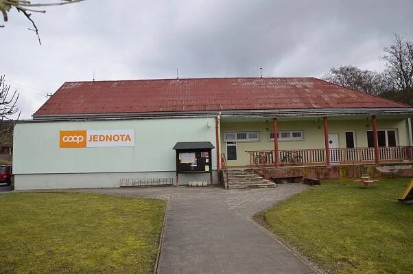 Návojná - Jednota - spotřební družstvo ve Zlíně