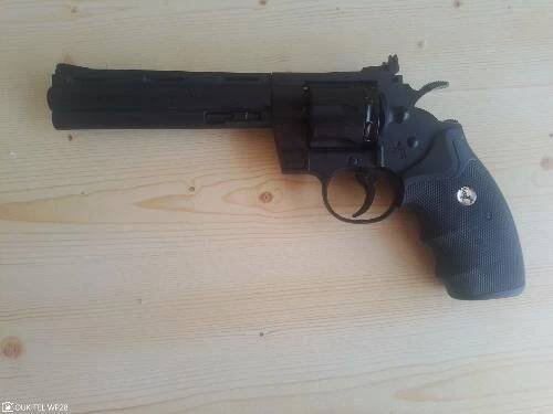 Colt Python 357 s 6" hlavní - Praha 5