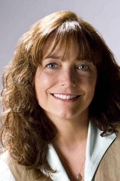 Caption: Iconic American Actress Karen Allen in Indiana Jones Headshot Portrait. Wallpaper