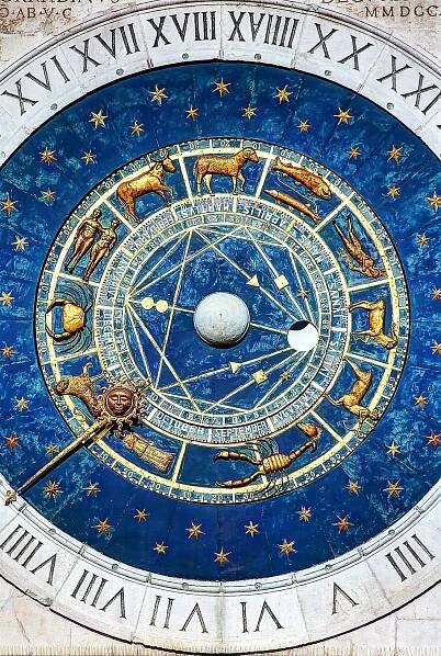 ‚Zažívají přechodné období.‘ Američané v době koronaviru vyhledávají astrology