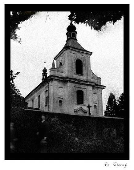 File:Panosi ujezd kostel.jpg - Wikimedia Commons