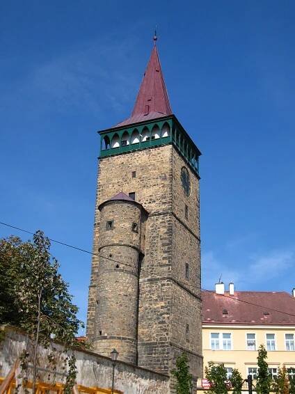 Valdická brána – Wikipedie