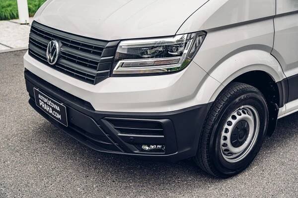 Dodávka Volkswagen Crafter XDR s převisem | Autopůjčovna Praha s.r.o.