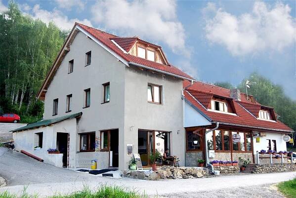 Restaurace Penzion Šalupa Horní Planá | Apetee