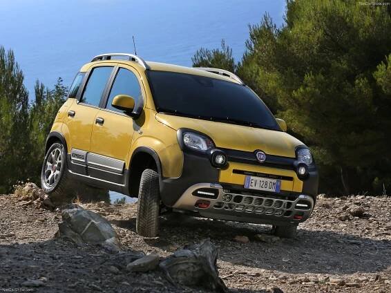 Fiat Panda Cross automobily