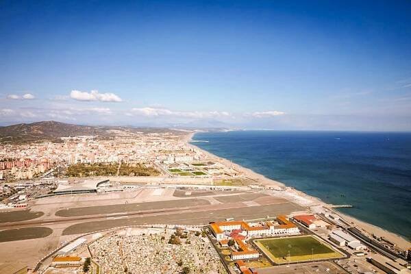 Gibraltar: What to See There and What to Do? - Where Is Evelyn