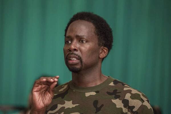 Drápy - Autoportrét - Z filmu - Harold Perrineau