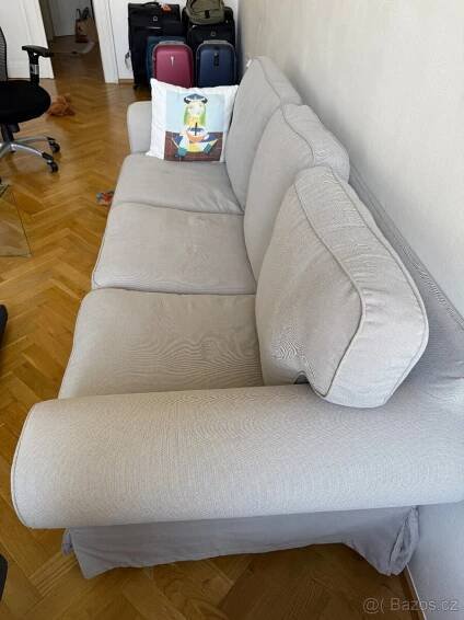 Bright sofa from ikea - Praha 2