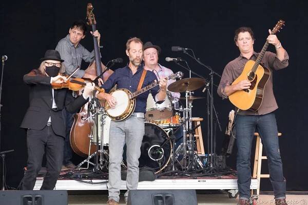 2021 Pickin’ in the Pines