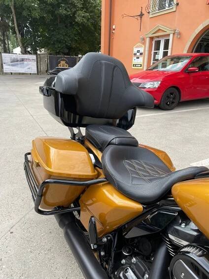 Street Glide™ Special / 2023 — Harley-Davidson® Bratislava