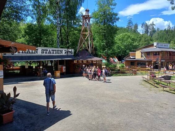Školní výlet do Šiklandu - Základní škola a Mateřská škola Kozlovice